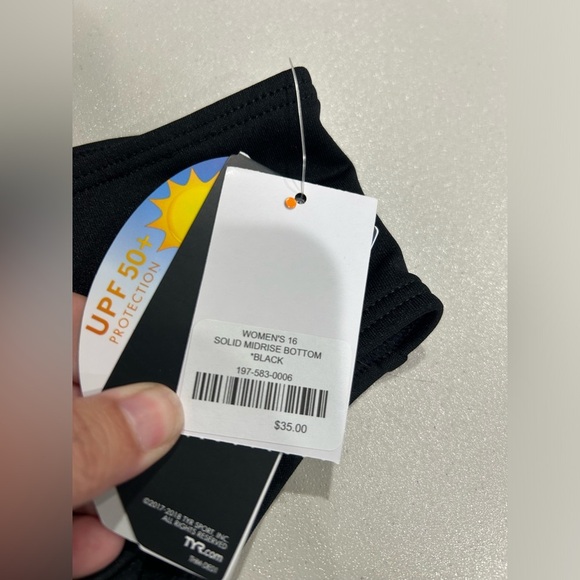 TYR Women’s 16 Solid Mid-Rise Swimsuit Bottoms Size 16 Black NWT Chlorine Proof - Picture 4 of 9